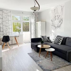 Bright apartment by the park & the river