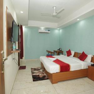 Hotel The Anvi Residency Sector 122