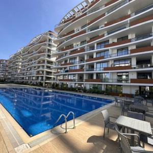 Girne 2 Bedrooms Residence in the City Center