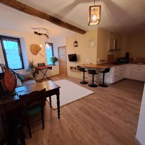 Chez Mary