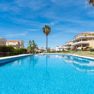ViVi Homes - Rome Pool, Garden, Golf & Beach