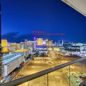 MGM Signature-08-801 1Br2Ba F1 Strip View Balcony