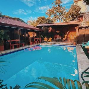 Bay Garden: Tropical Pool Villay