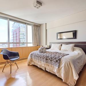 Recoleta: Elegance, Pool and Prime Location