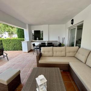 Groundfloor apartment next to the pool - ER702LT