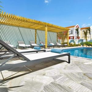 Turtles Place with Communal Pool