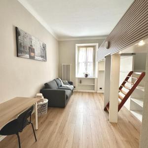 LE14 Duomo-Loreto Acomfortable Apartment