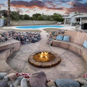 Loma Vista - Amazing Backyard Pool & Fire Pit
