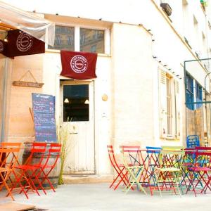 La Belle Du Marais