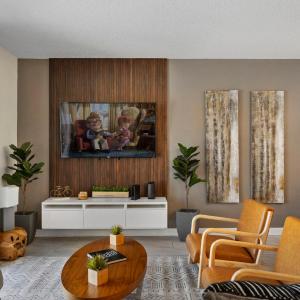 Charming Home with Themed Bedrooms & Private Pool