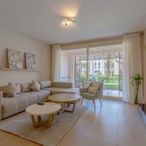 Pool Front 2BR in Mangroovy - El Gouna, Beach Access