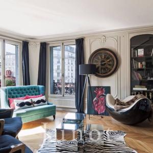 205sm luxury and design flat at Paris Montmartre
