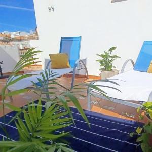 Tipica Casa En Frigiliana con patio y terraza