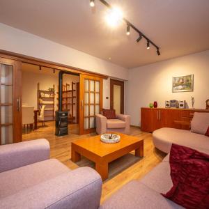 Blloku Unique Apartments 3