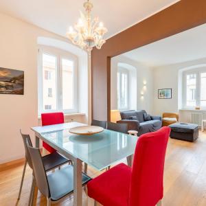JOIVY Family friendly Apt for 6, near Royal Palace Museum
