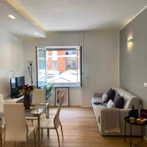 Gramsci 2 - Cozy Apartment near Sempione Park!