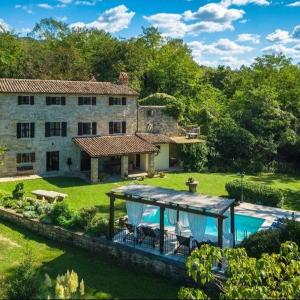 Holiday house with a swimming pool Buzet, Central Istria - Sredisnja Istra - 22842