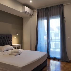 Athens City Themis 8