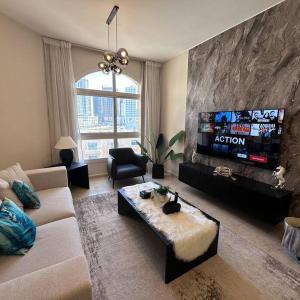 Stylish 1 BDR Apartment in JVC