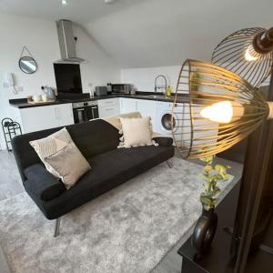 Cosy 1 Bed Flat with Free Parking