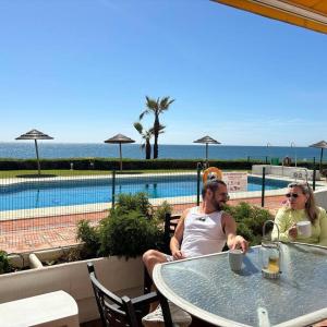 Sea front apartment La cala de Mijas