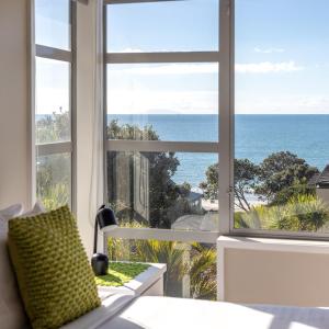 Sea Breeze at the Sands - Onetangi Beach