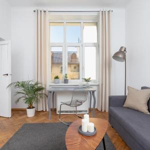 Silk Cloud Stay - 1BR & Balcony - Old Town