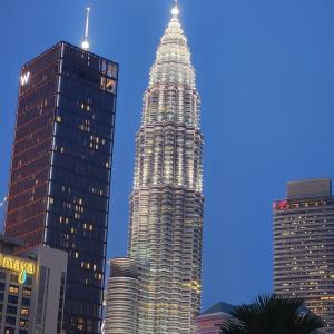 Crest residence