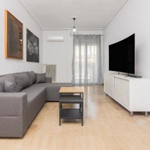Classic 2BD Apartment