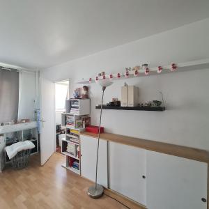 Luminous Studio with Air conditioning, Eiffel Tower view