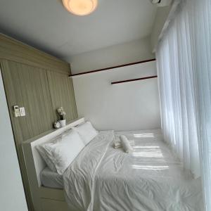 1br Shore Residences Staycation at Royels Place