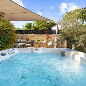 4 Bedroom Awesome Home In Vlasici - Krsan