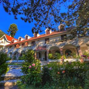 Hotel Alpin Llogara
