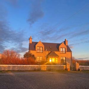 Isle-of-Lewis delightful cosy croft house retreat