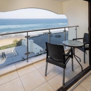 504 Bermudas - by Stay in Umhlanga