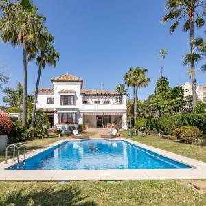 Villa Mare by Kura Homes