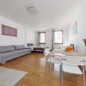 Apartment near the US embassy