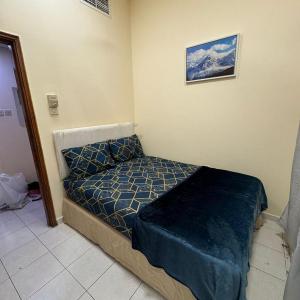 Decent Private family Rooms with Shared washroom next to Burjuman Metro