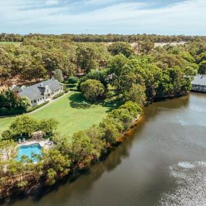 Cape Lodge