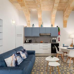 Modern Traditional Apartment with Maltese Internal Court Yard - Designed with Traditional Stone and Tiling