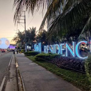 Shell Residences Condo Suite Staycation near MOA and Airport