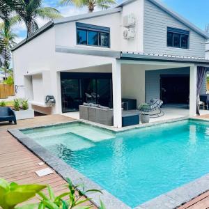 Villa JoCeline - 4ch-4sdb - piscine chauffée - proche plage