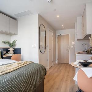 En-suite room