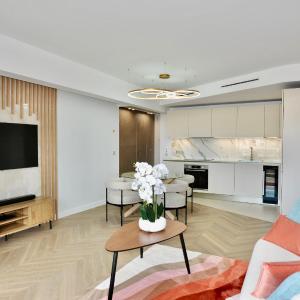 Luxury Romantic Cannes 45 Croisette Two Bedrooms