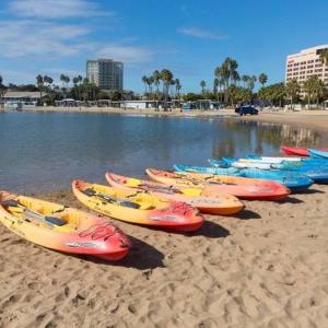 Luxury MDR 1bd/1ba w/ patio pool view, spa, gym