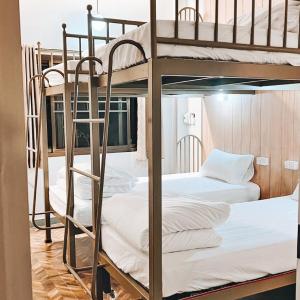 Jeune Hostel Chiang Mai at Phra Singh