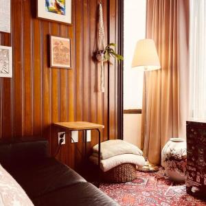 3Rooms with beam projector & arcade game machine