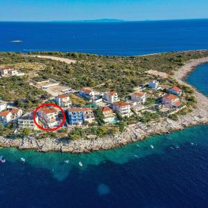 Seaside apartments with a swimming pool Razanj, Rogoznica - 9723