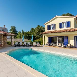 Villa Rose near Labin - Rabac for 4 people with playground and private pool