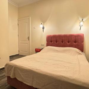 Callisto Pub & Kitchen & Hotel